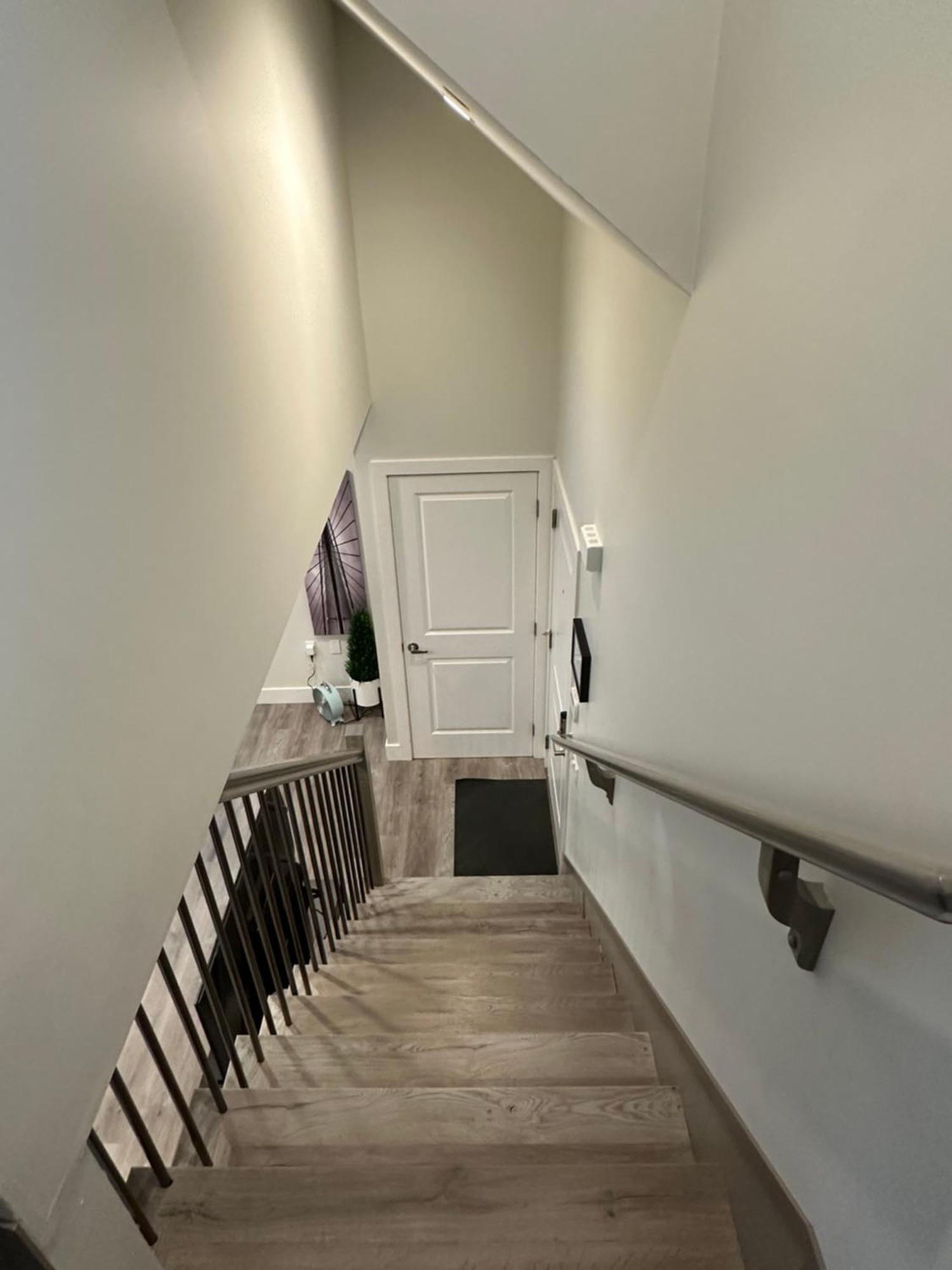 Bright And Cozy Modern Home In Vancouver - Central To Yvr-Downtown - Free Private Parking Exteriör bild