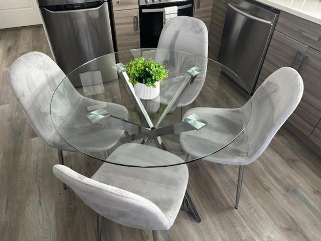 Bright And Cozy Modern Home In Vancouver - Central To Yvr-Downtown - Free Private Parking Exteriör bild